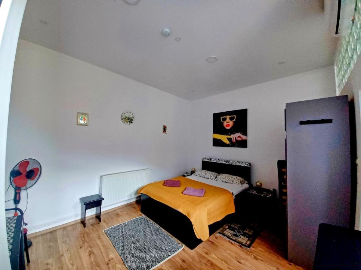 Brasov Central Studio ภายนอก รูปภาพ